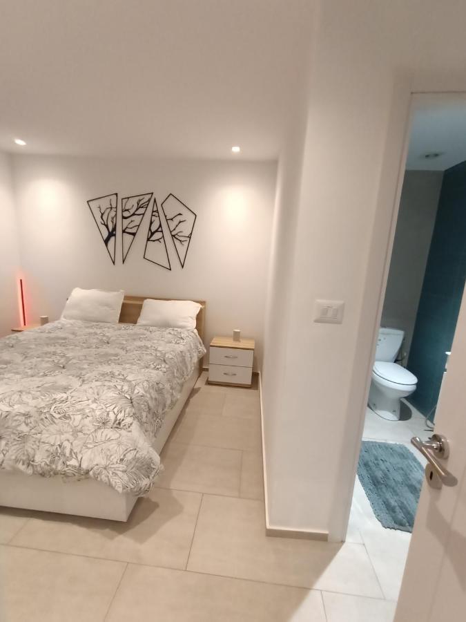 Lovely 1-Bed Apartment In Lac1 ตูนิส ภายนอก รูปภาพ